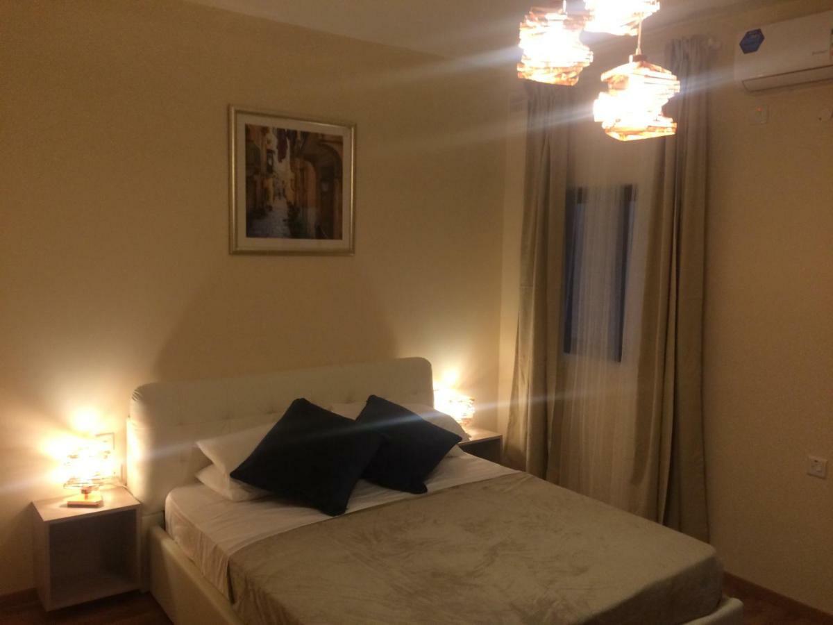 Higlander Apartments Меллиеха Экстерьер фото
